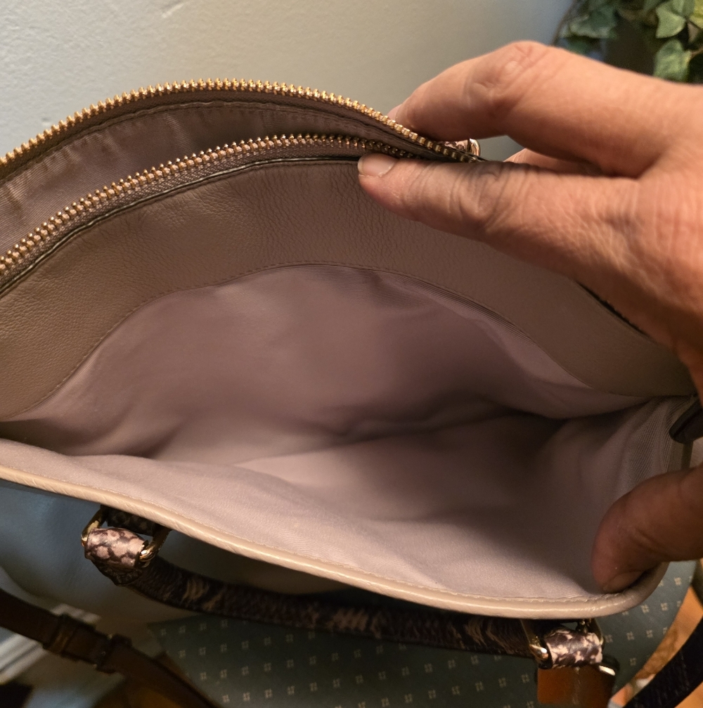 COACH MORGAN COLORBLOCK SATCHEL WITH PYTHON EUC - image 8